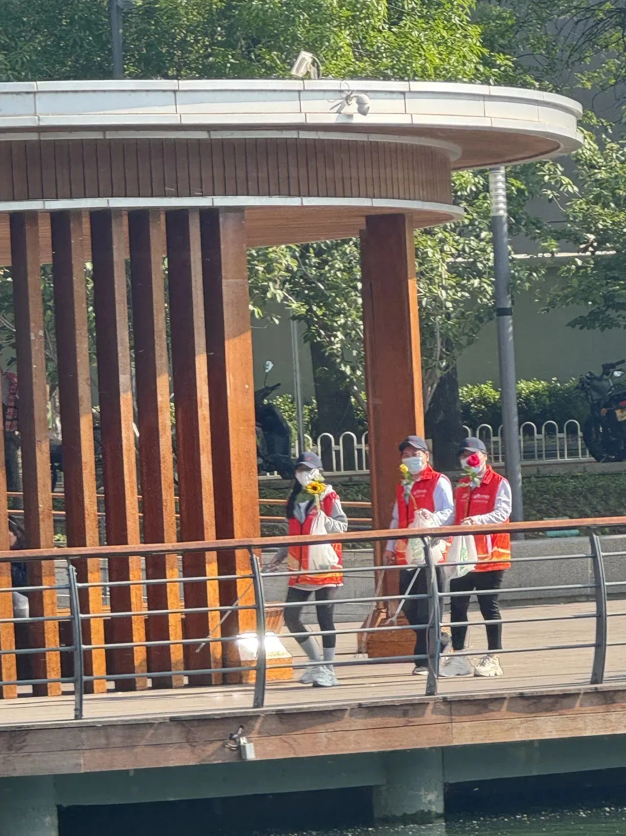 宝莱尔——亮马河畔环保“行动”